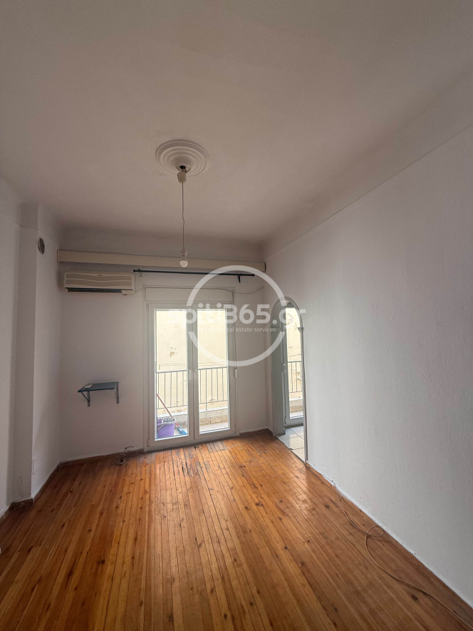 property-img
